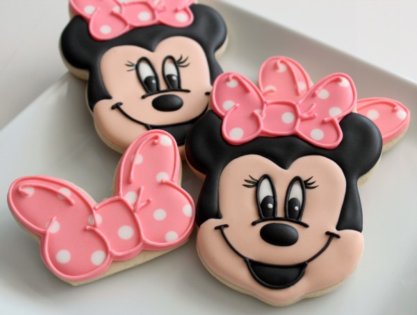 Minnie Mouse Bow Cookies 6