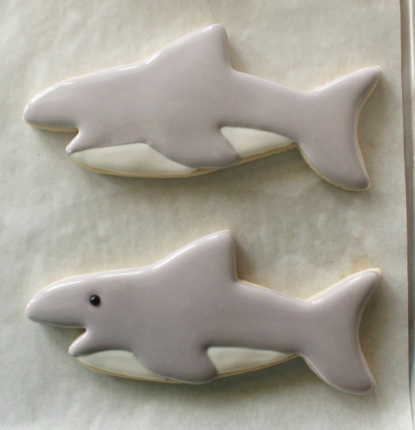Simple Shark Cookies 7