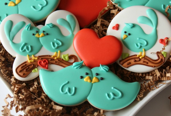 Lovebirds in Heart cookie cutter Ornithology bird wedding party Valentines Day