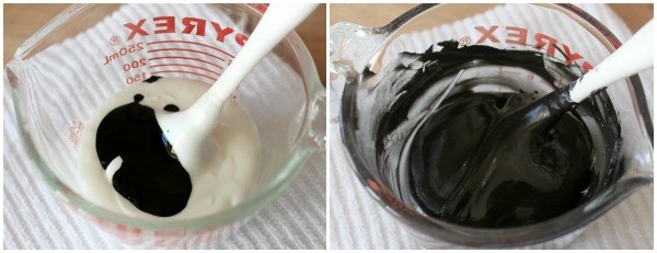 How to Make Black Royal Icing