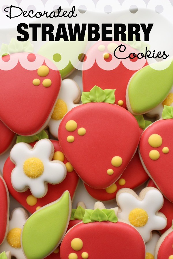 Easy decorated strawberry cookies