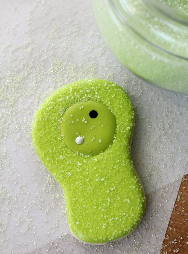 How to Make Iced Golf Green Cookies