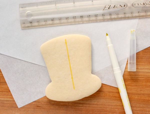 How to Make PJ Party Cookies with a Top Hat Cutter via Sweetsugarbelle.com