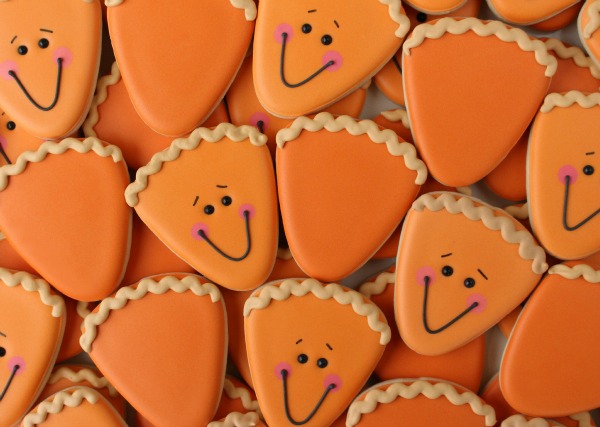 Happy Pumpkin Pie Slice Cookies via Sweetsugarbelle Blog